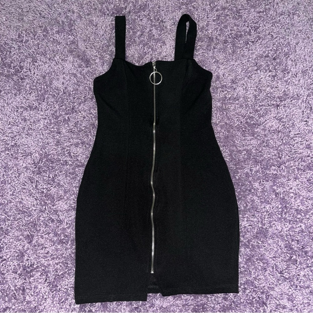 fashion nova o ring zip up dress